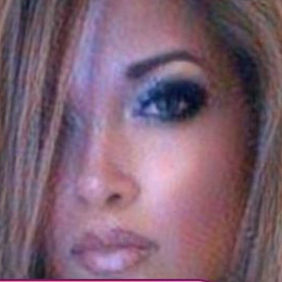 Meet your Posher, Jennifer - Picture 1 of 1